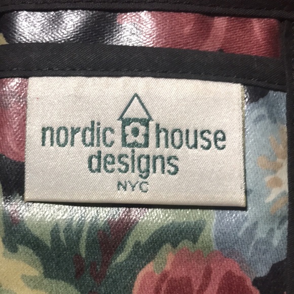 Cosmetic set Nordic house designs - Picture 7 of 11